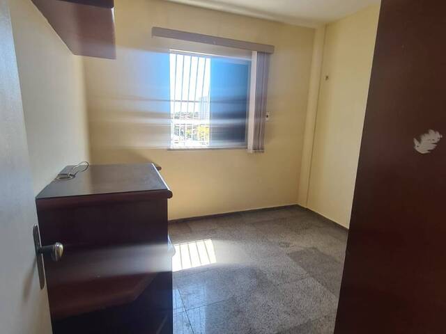 #3481 - Apartamento para Locação em Fortaleza - CE - 2