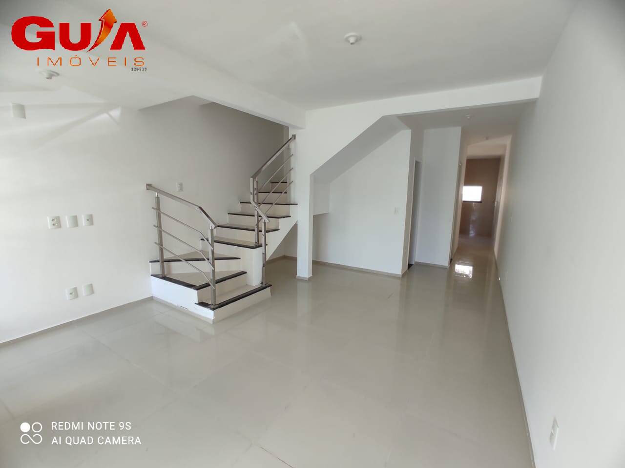 Casa de Condomínio à venda com 3 quartos, 113m² - Foto 2