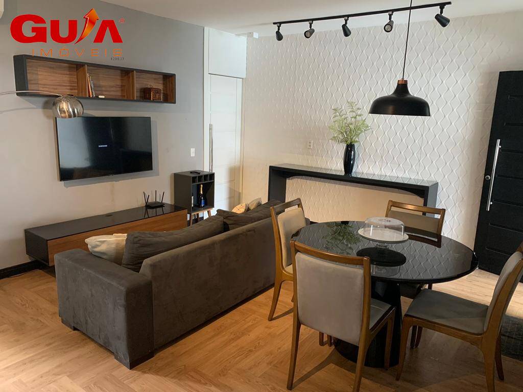 Casa à venda com 3 quartos, 150m² - Foto 1