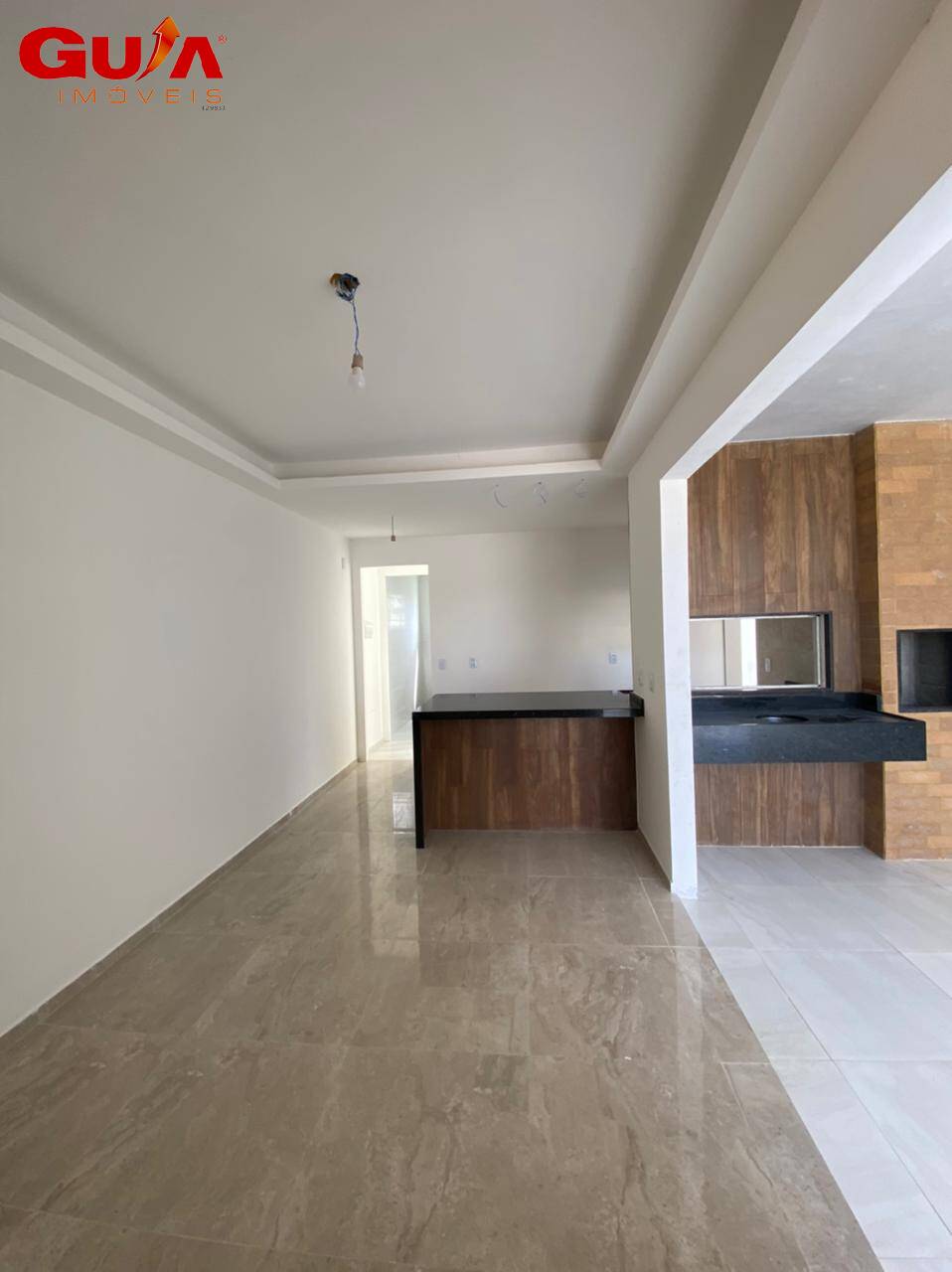 Casa à venda com 3 quartos, 91m² - Foto 4