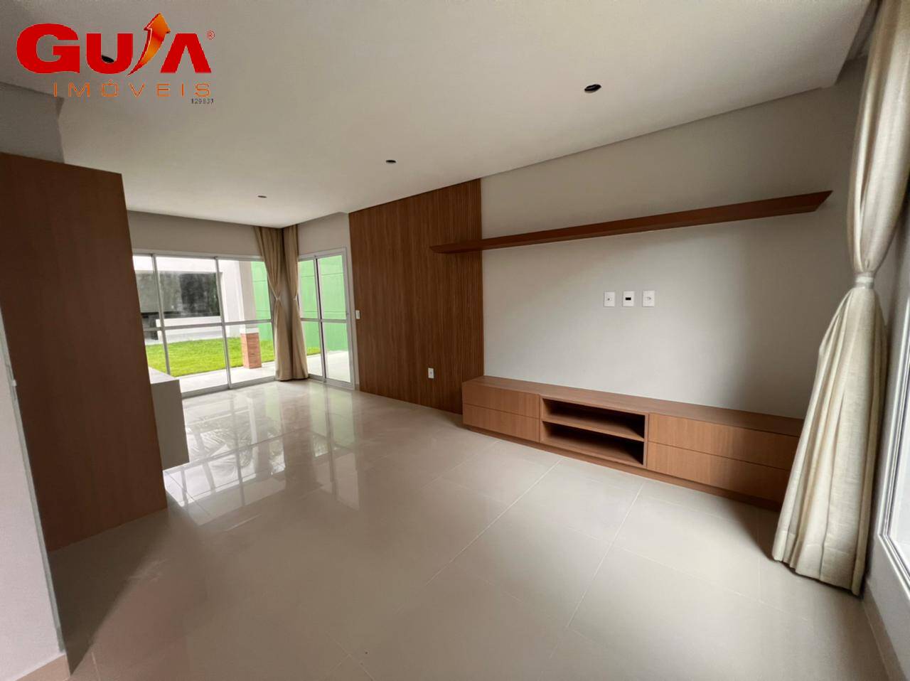 Casa de Condomínio à venda com 3 quartos, 138m² - Foto 3