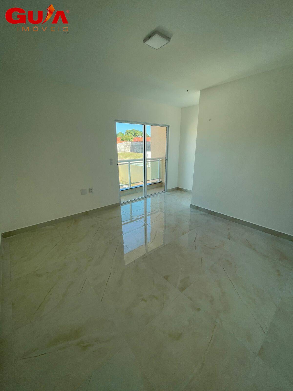 Casa à venda com 3 quartos, 92m² - Foto 8