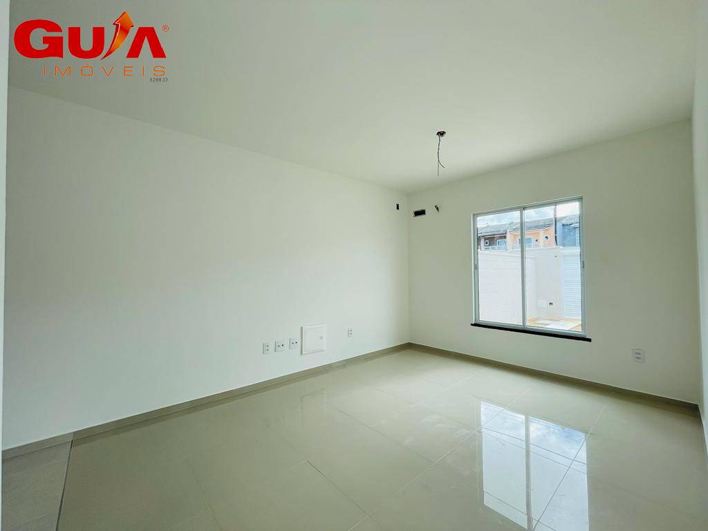 Casa à venda com 3 quartos, 104m² - Foto 6