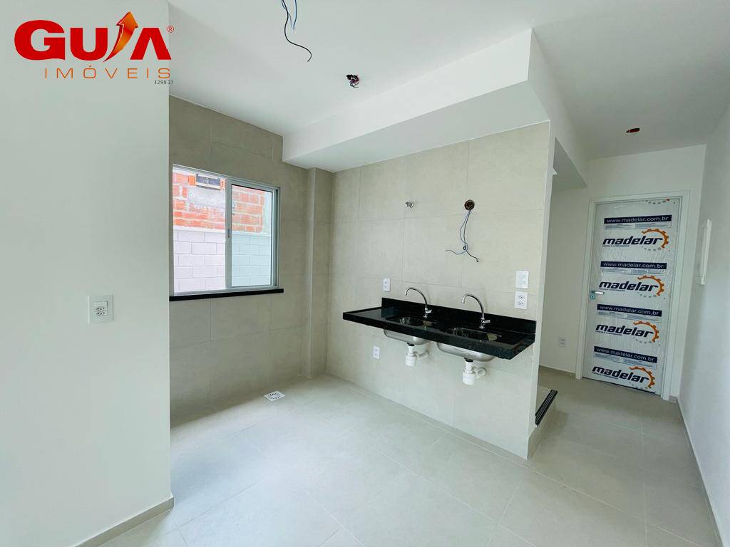 Casa à venda com 3 quartos, 104m² - Foto 8