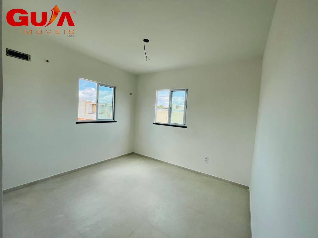 Casa à venda com 3 quartos, 104m² - Foto 13