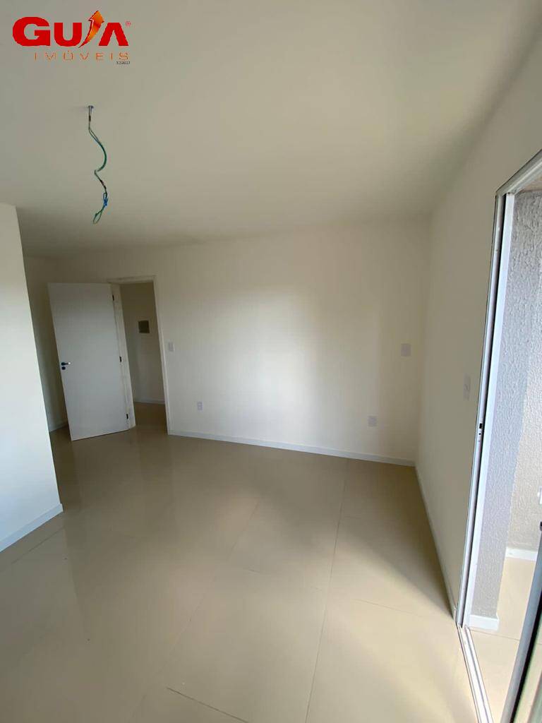 Casa à venda com 3 quartos, 100m² - Foto 10