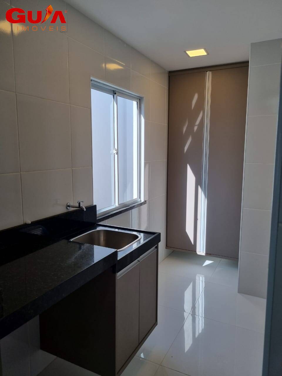 Apartamento à venda com 3 quartos, 107m² - Foto 12