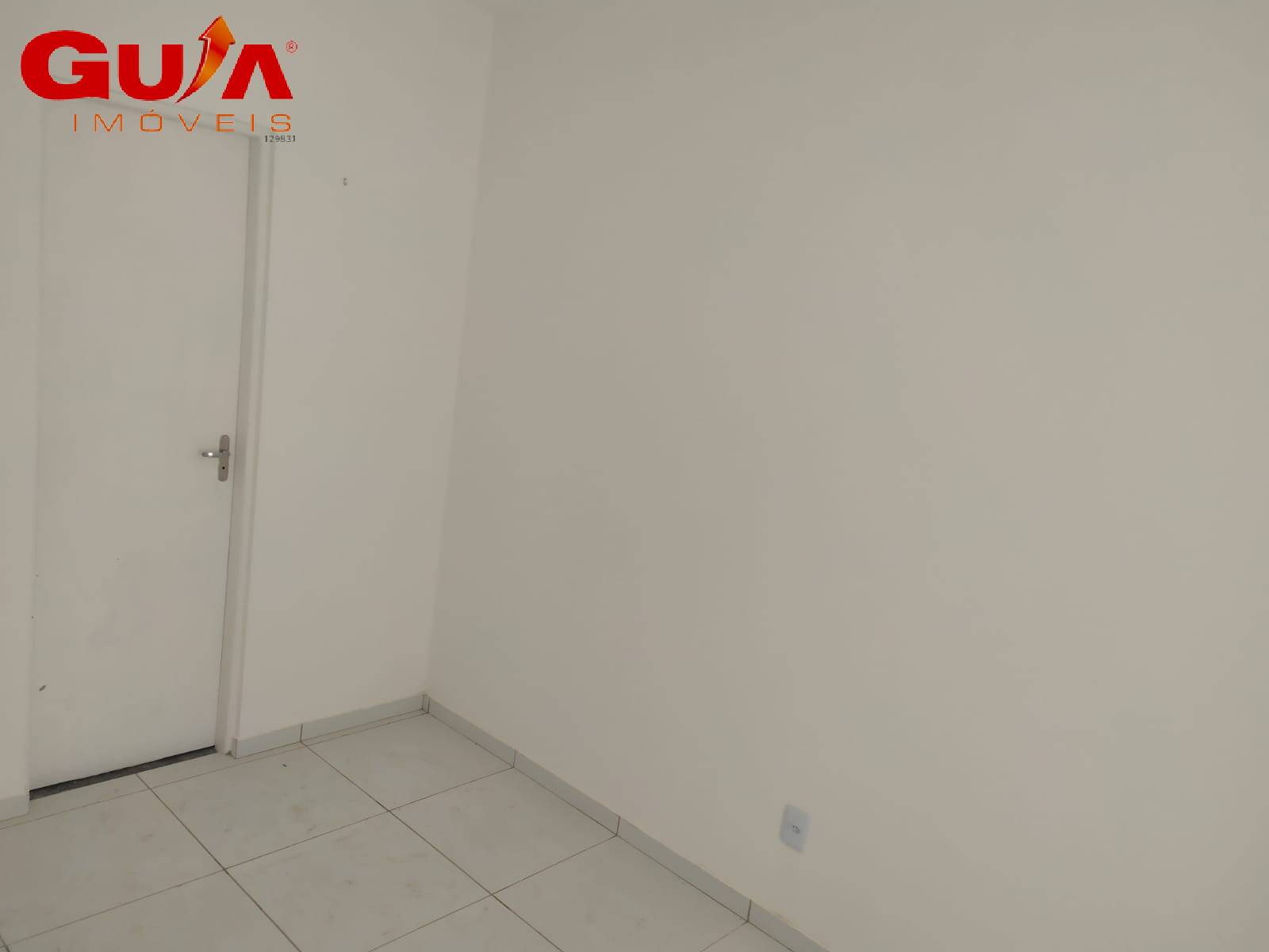 Casa à venda com 3 quartos, 75m² - Foto 5