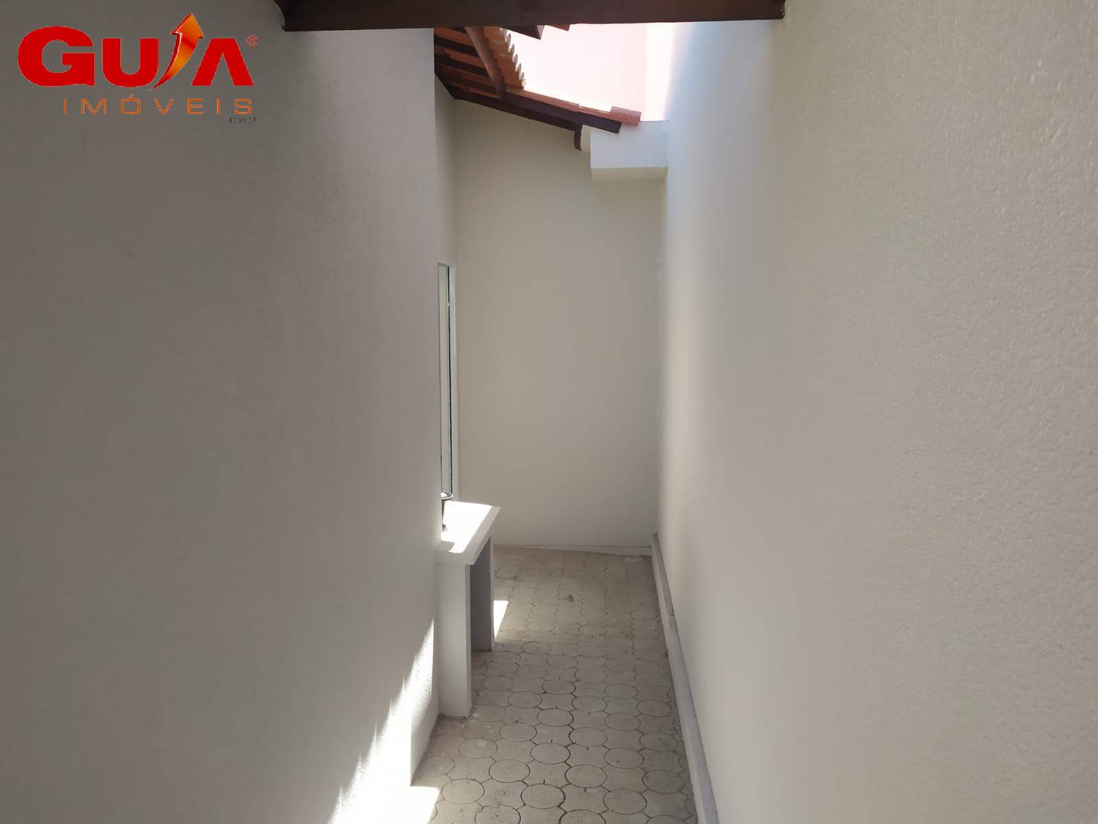 Casa à venda com 3 quartos, 75m² - Foto 12