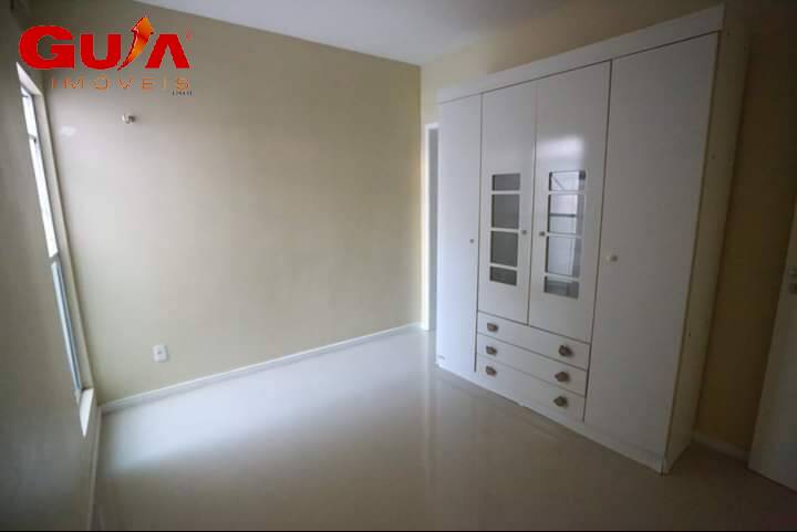 Casa à venda com 3 quartos, 120m² - Foto 10