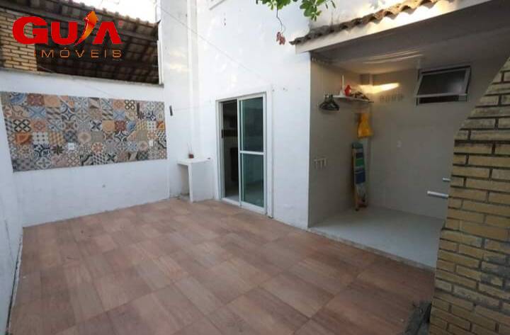 Casa à venda com 3 quartos, 120m² - Foto 17