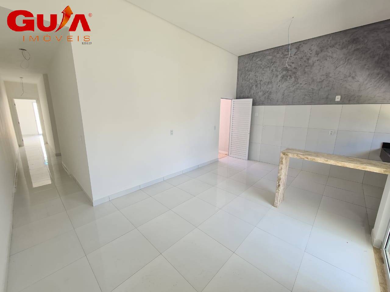 Casa à venda com 2 quartos, 95m² - Foto 4