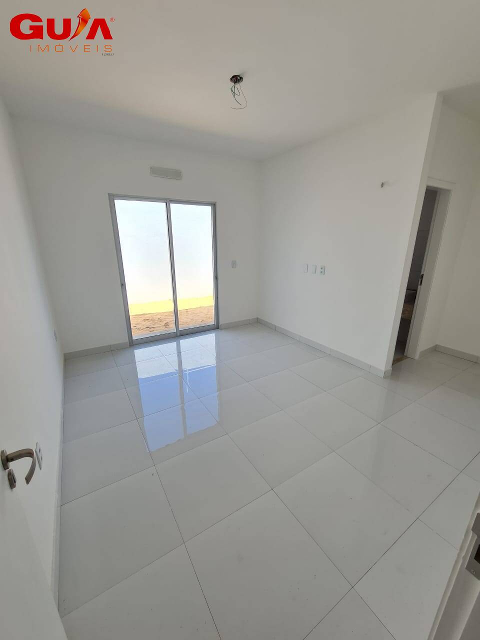 Casa à venda com 2 quartos, 95m² - Foto 8