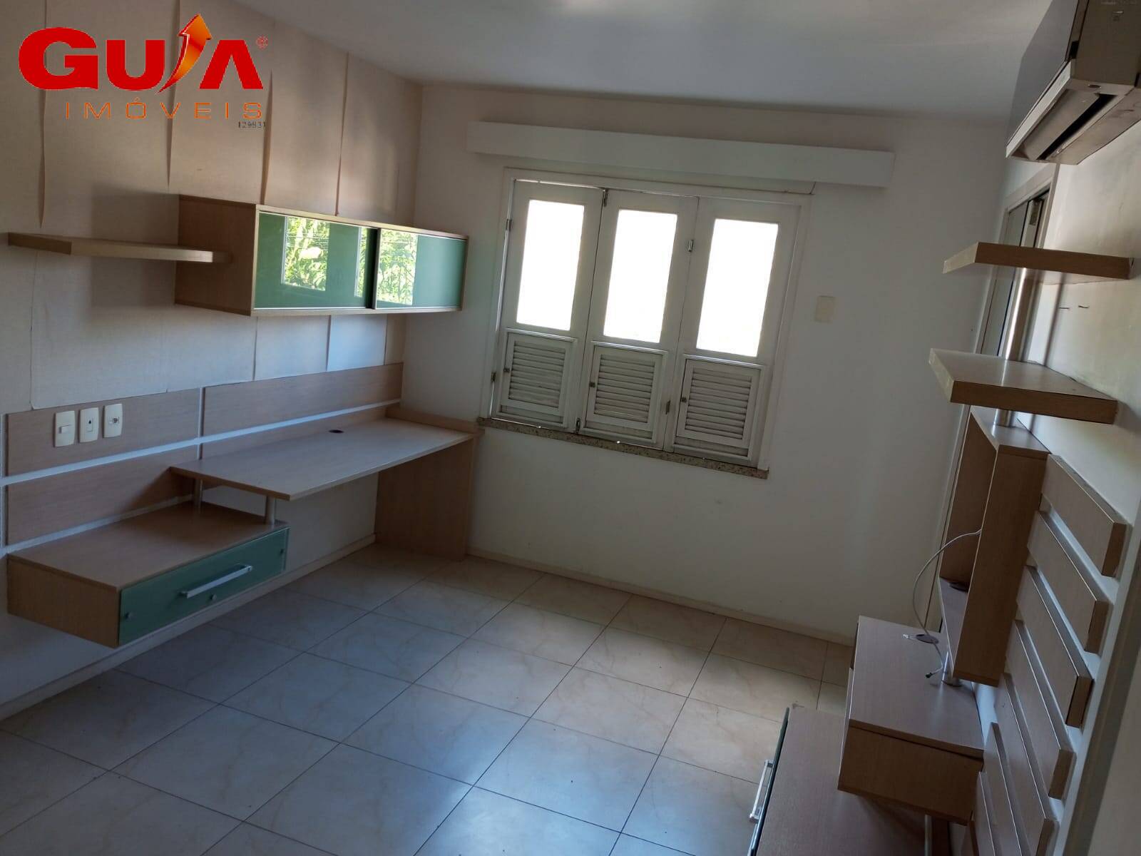 Casa de Condomínio à venda com 4 quartos, 281m² - Foto 14