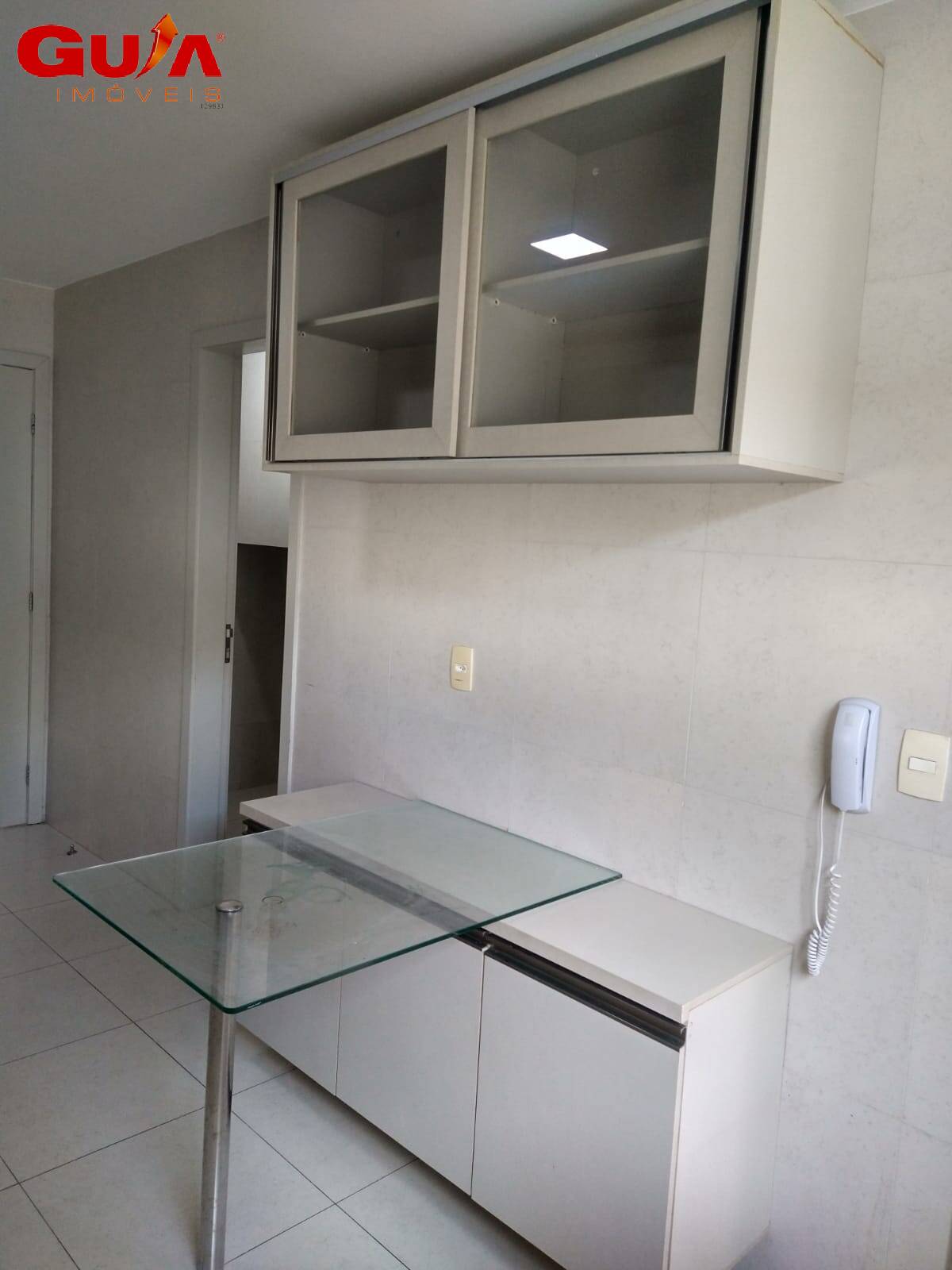 Casa de Condomínio à venda com 4 quartos, 367m² - Foto 3