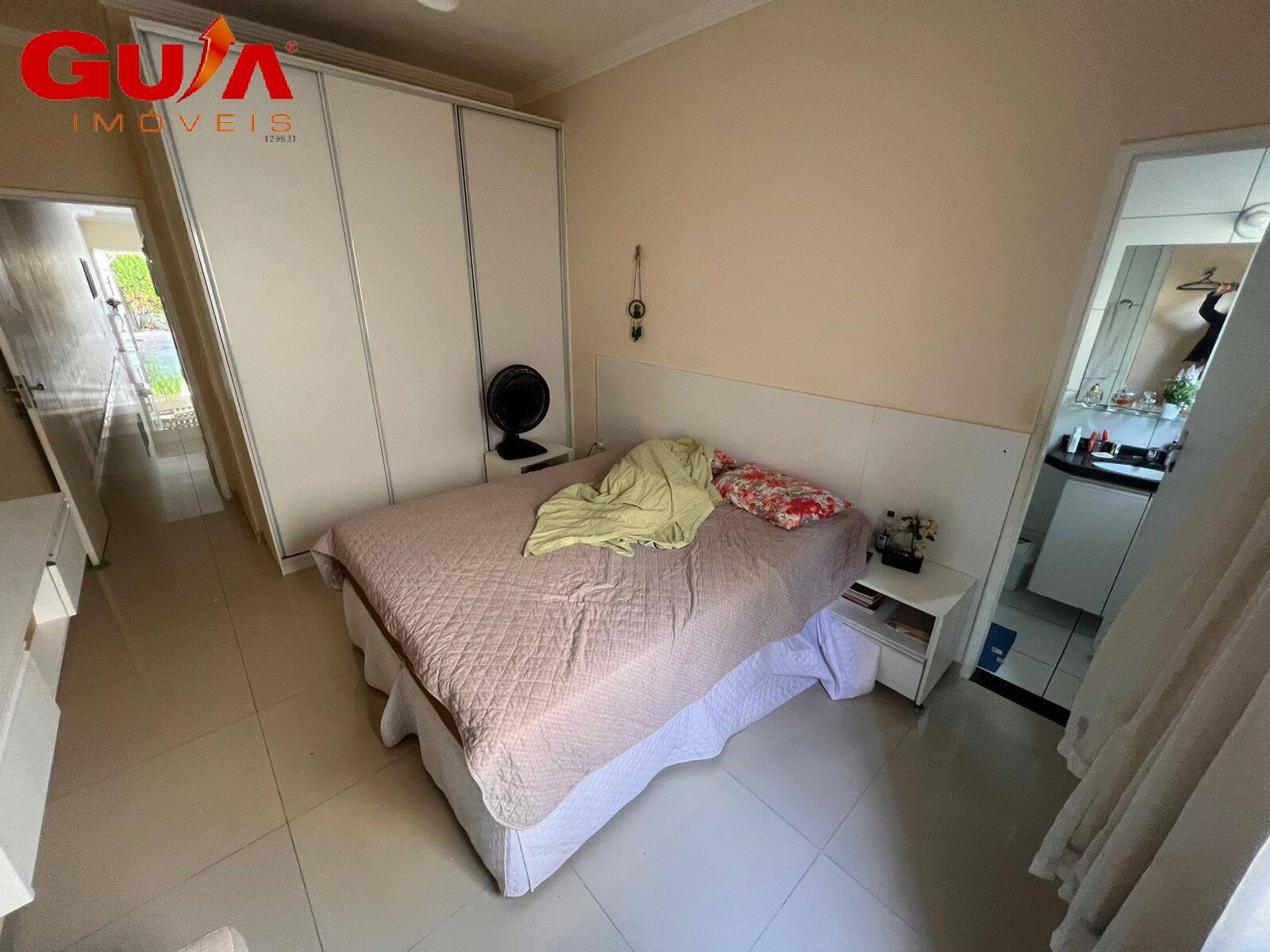 Casa à venda com 3 quartos, 80m² - Foto 5