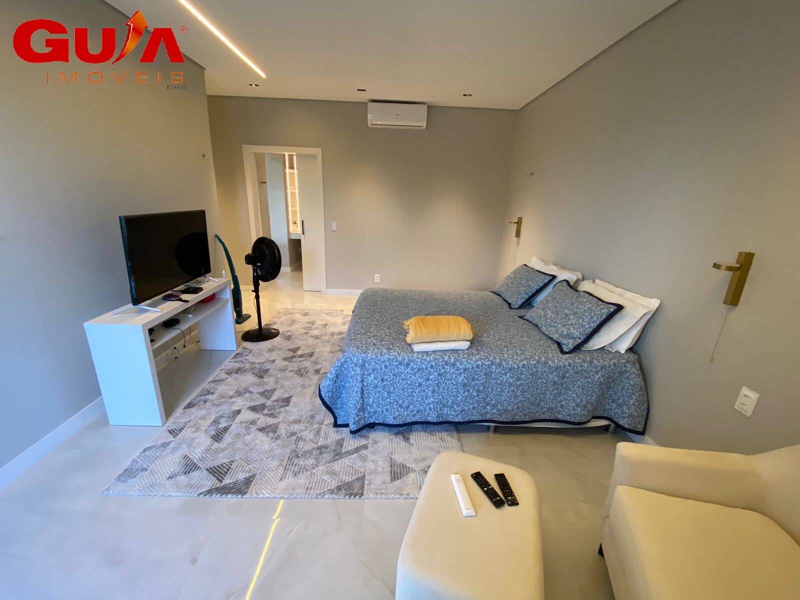 Casa de Condomínio à venda com 5 quartos, 410m² - Foto 15