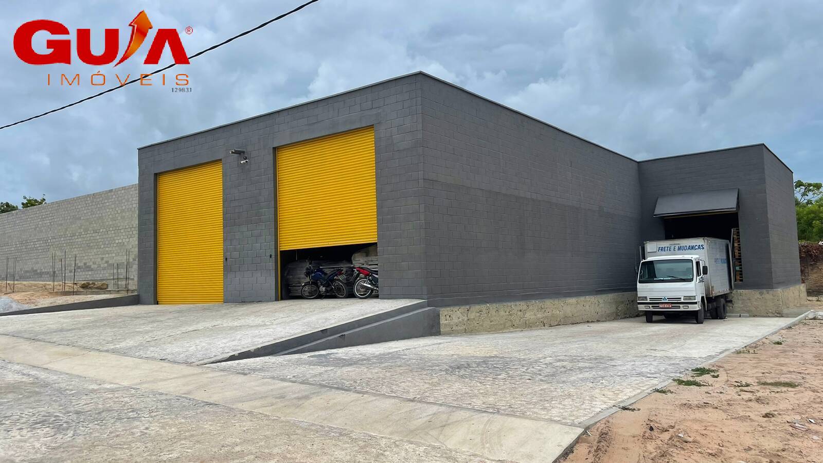 Depósito-Galpão-Armazém à venda, 138m² - Foto 1