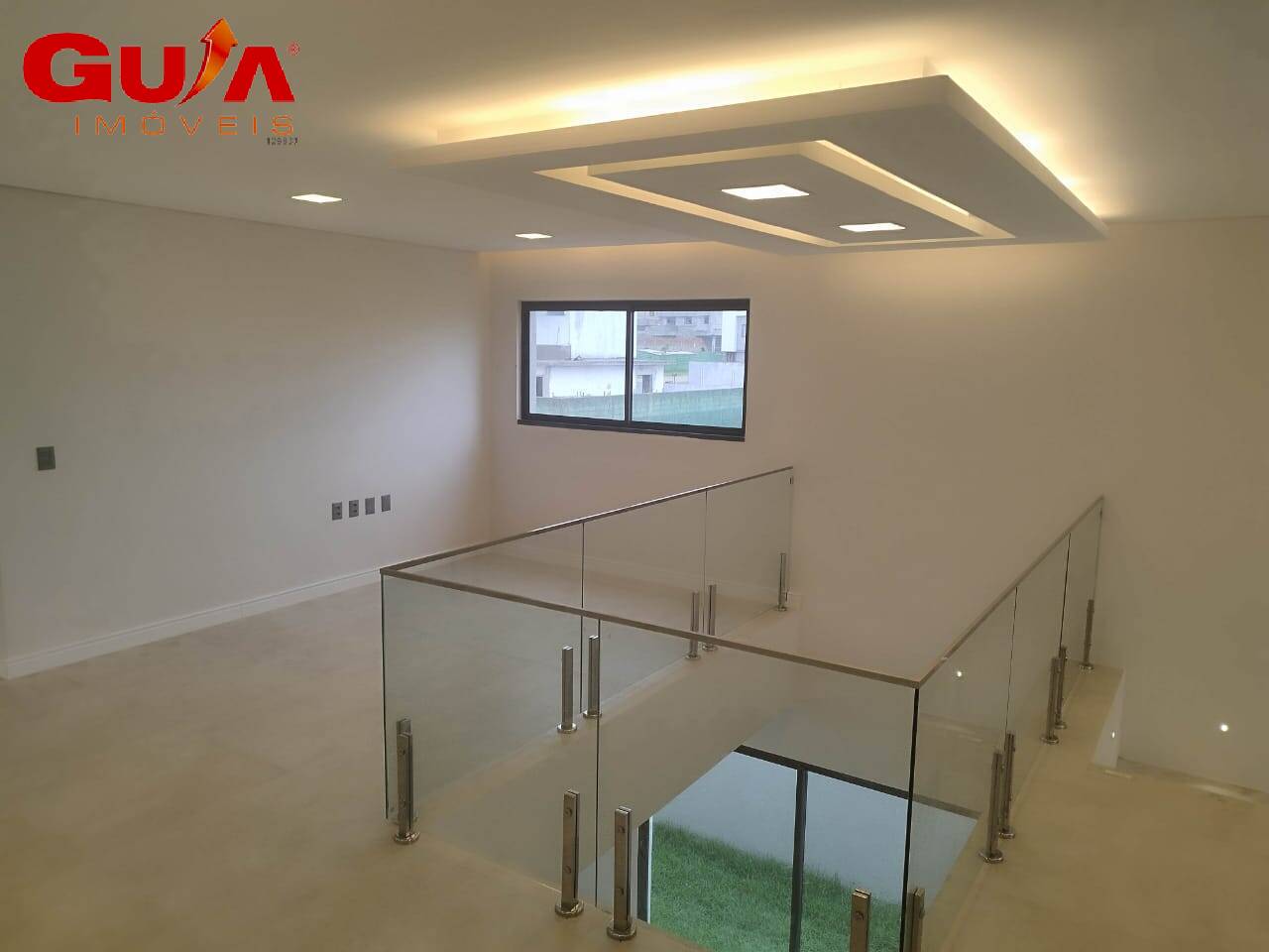 Casa de Condomínio à venda com 4 quartos, 335m² - Foto 5