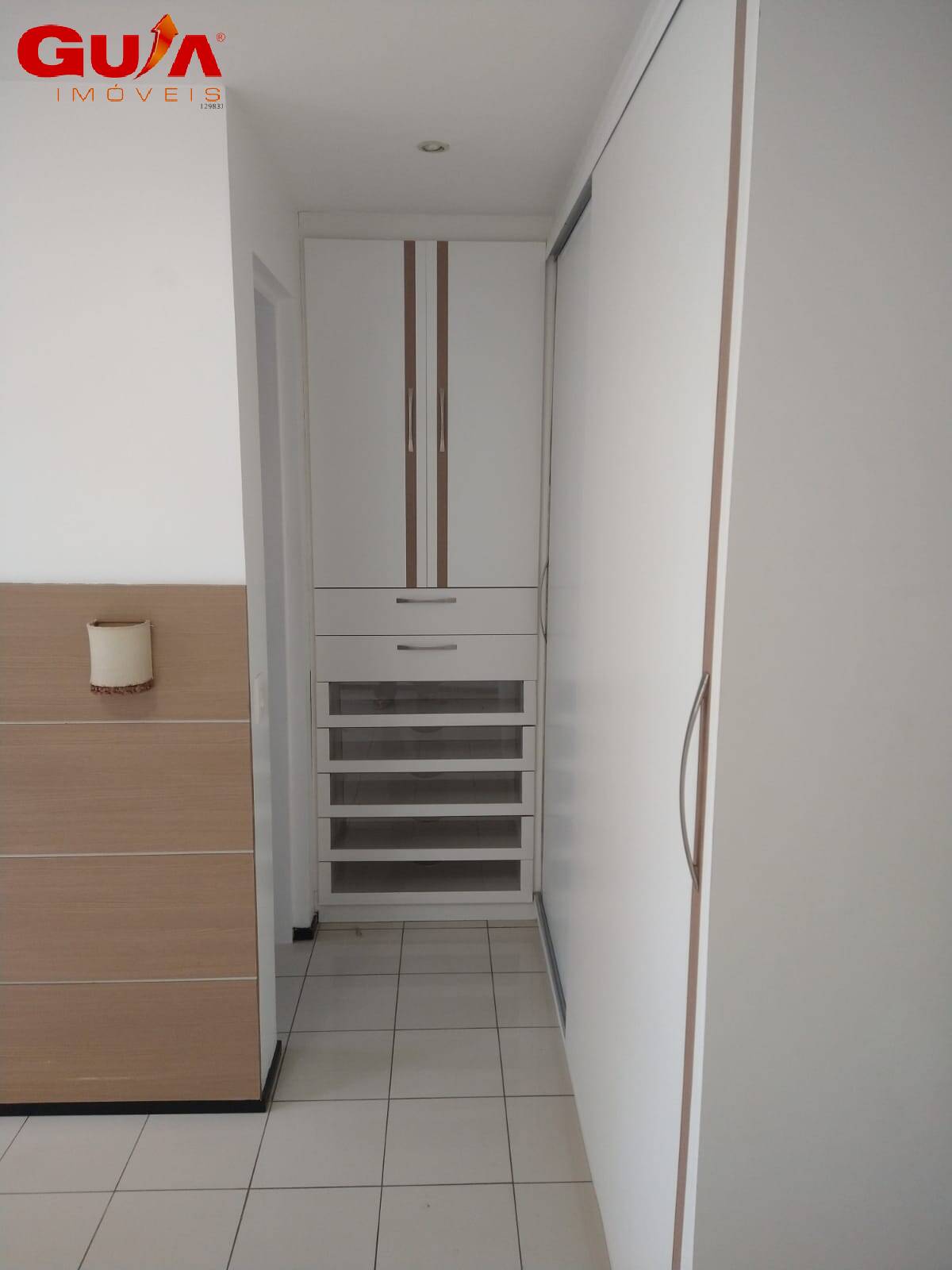 Apartamento à venda com 3 quartos, 101m² - Foto 11