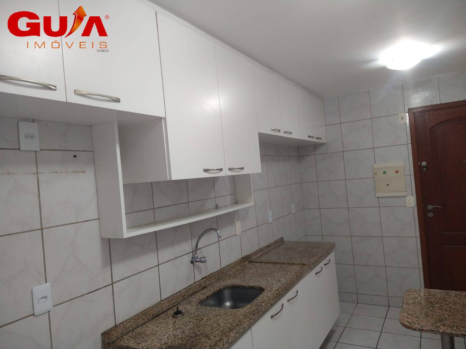 Apartamento à venda com 3 quartos, 101m² - Foto 3