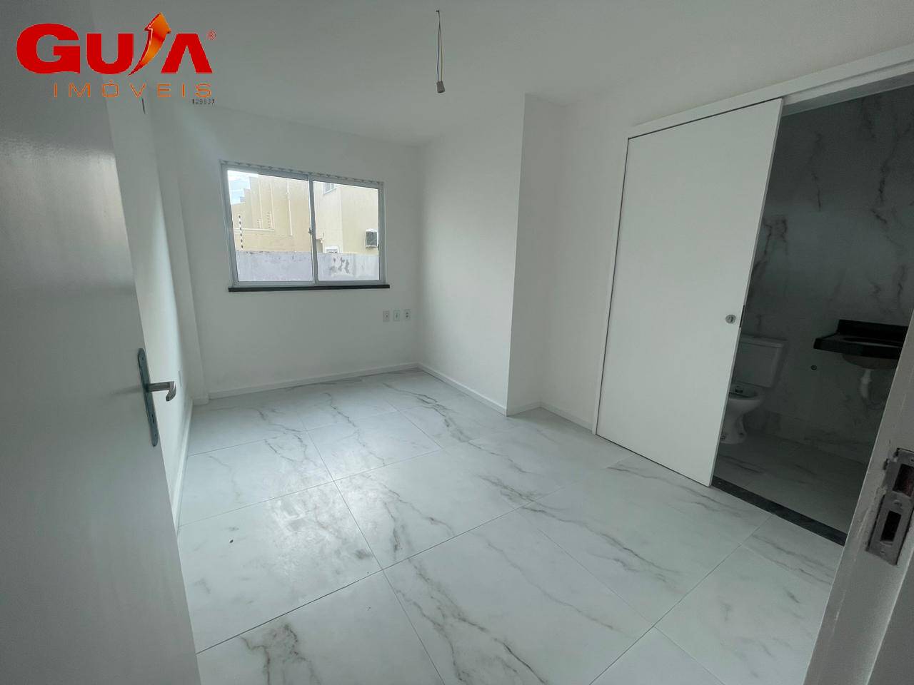 Casa à venda com 3 quartos, 90m² - Foto 9