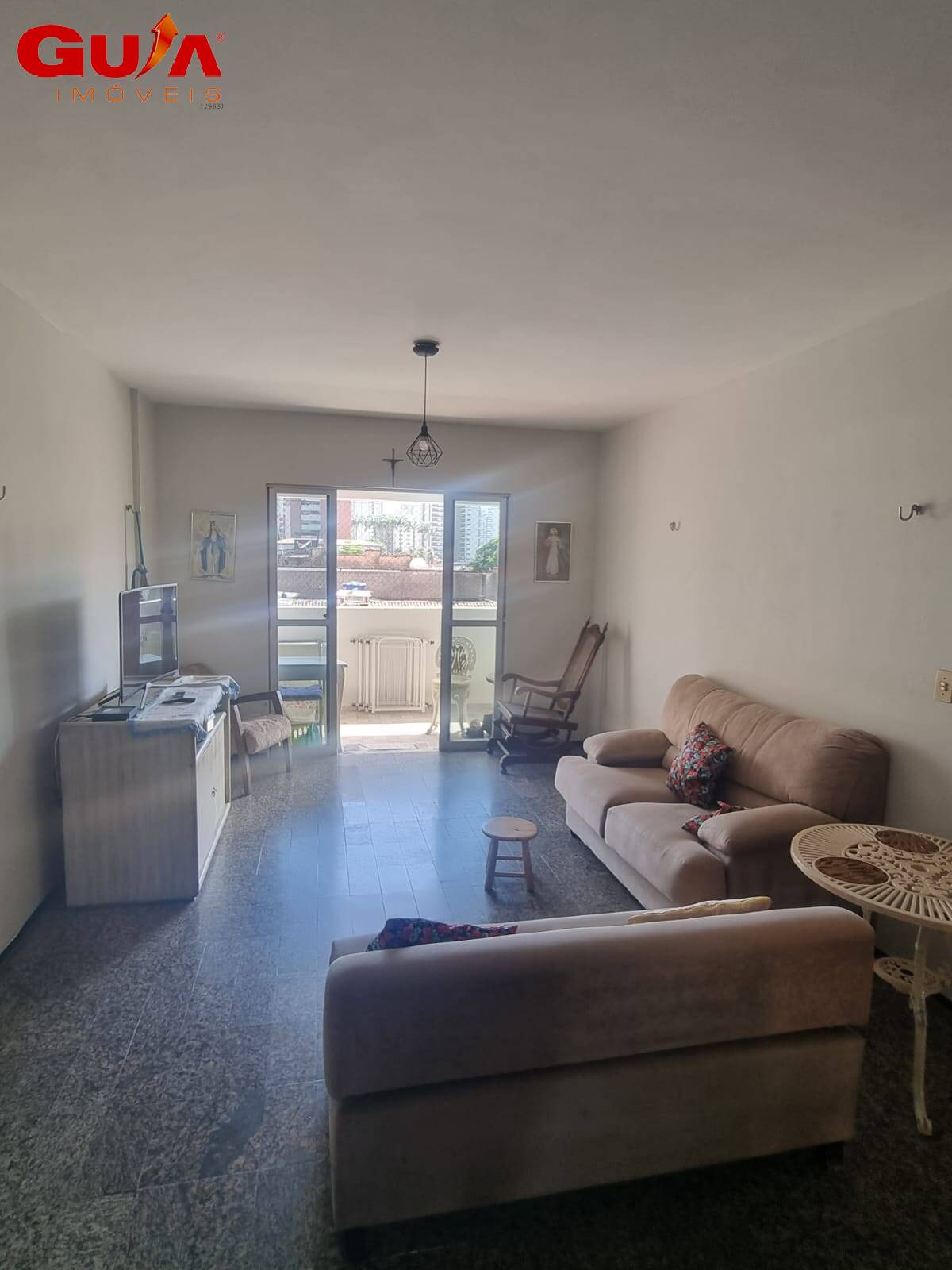 Apartamento à venda com 2 quartos, 110m² - Foto 3