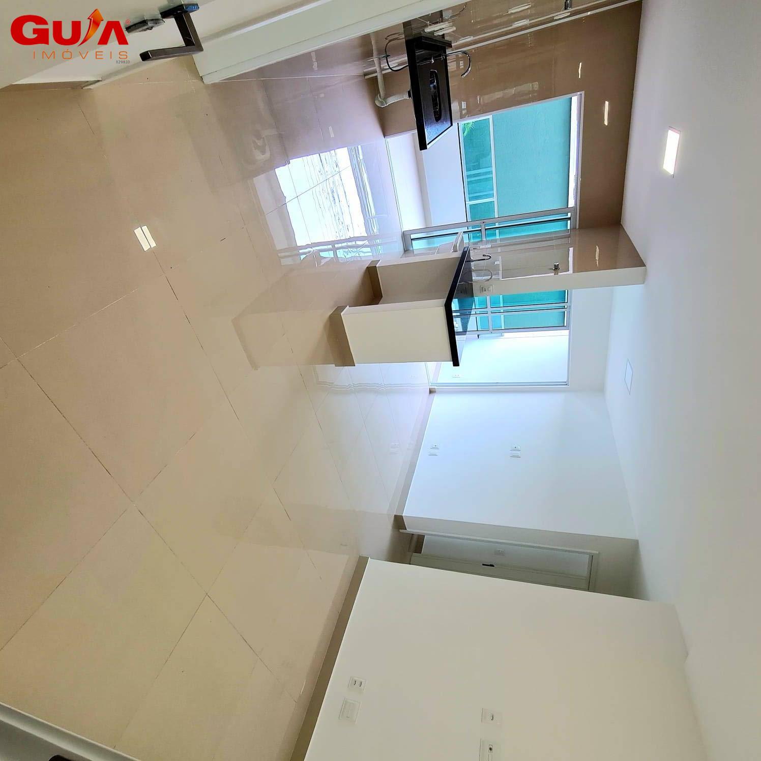 Apartamento à venda com 3 quartos, 70m² - Foto 2