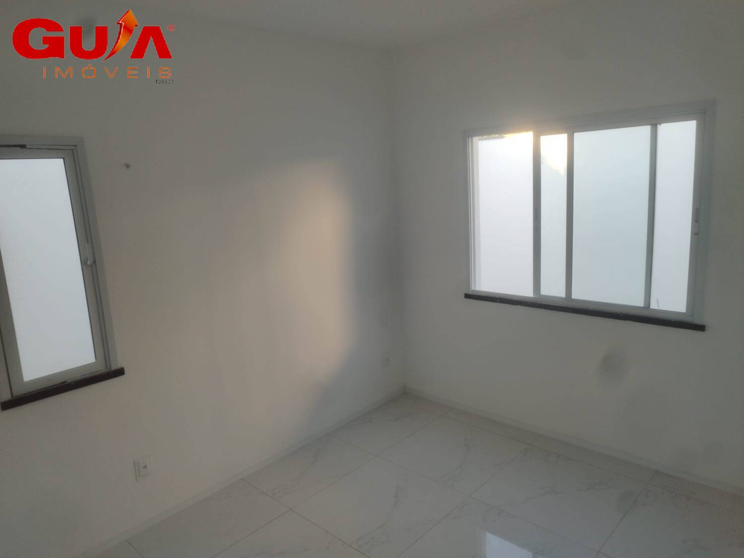 Casa à venda com 3 quartos, 93m² - Foto 14