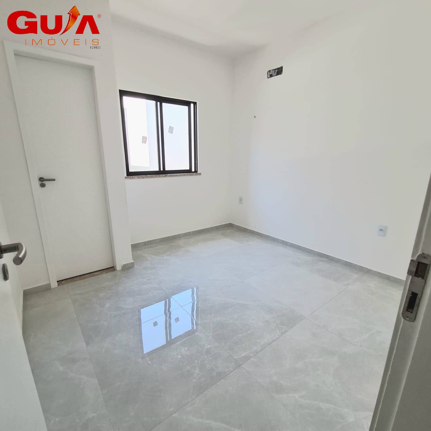 Casa à venda com 4 quartos, 150m² - Foto 6