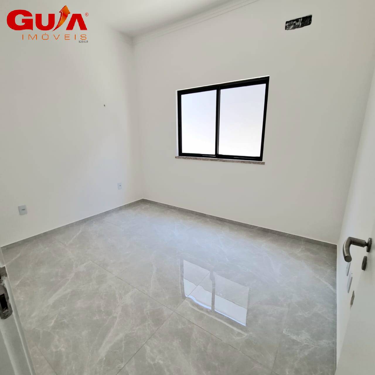 Casa à venda com 4 quartos, 150m² - Foto 8