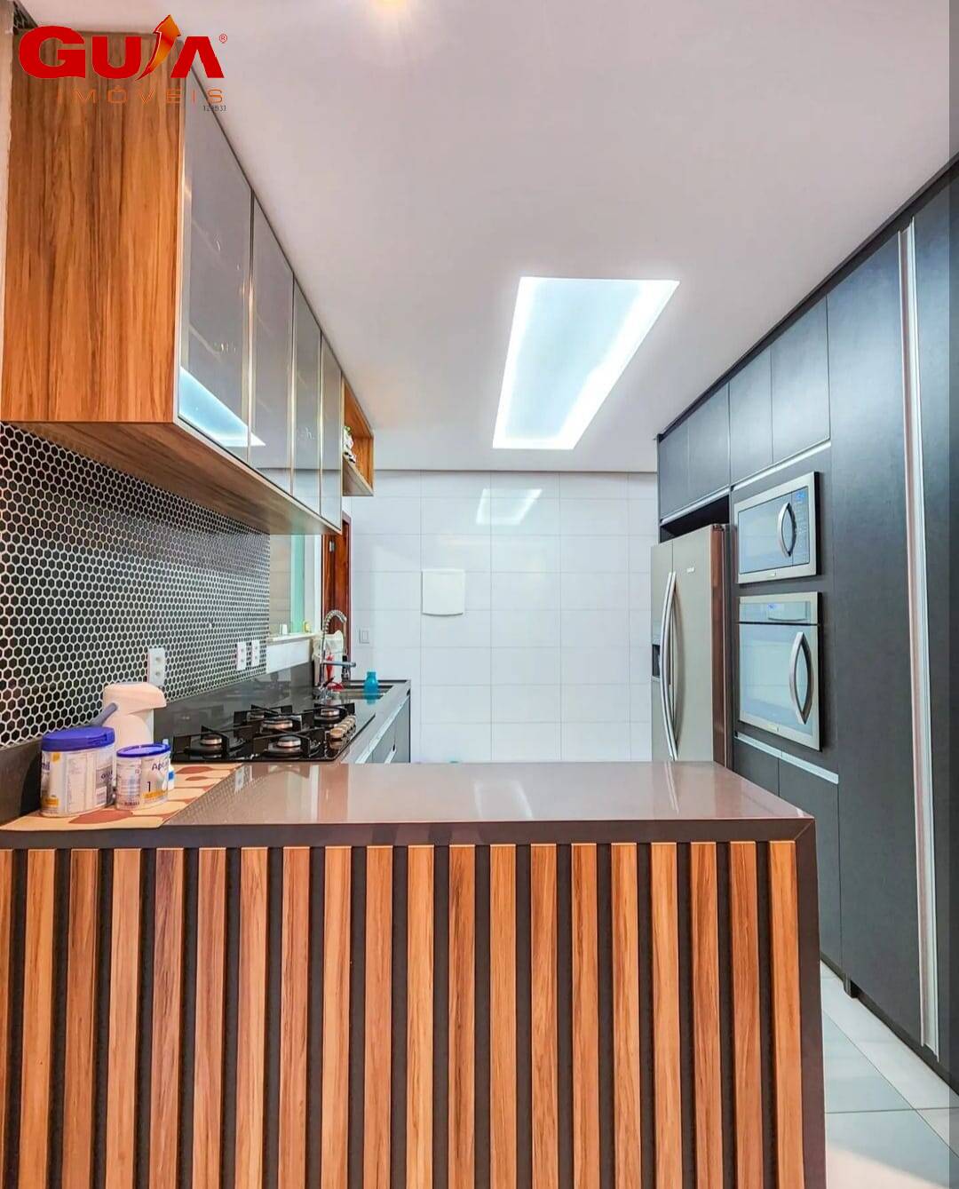 Casa de Condomínio à venda com 3 quartos, 175m² - Foto 3