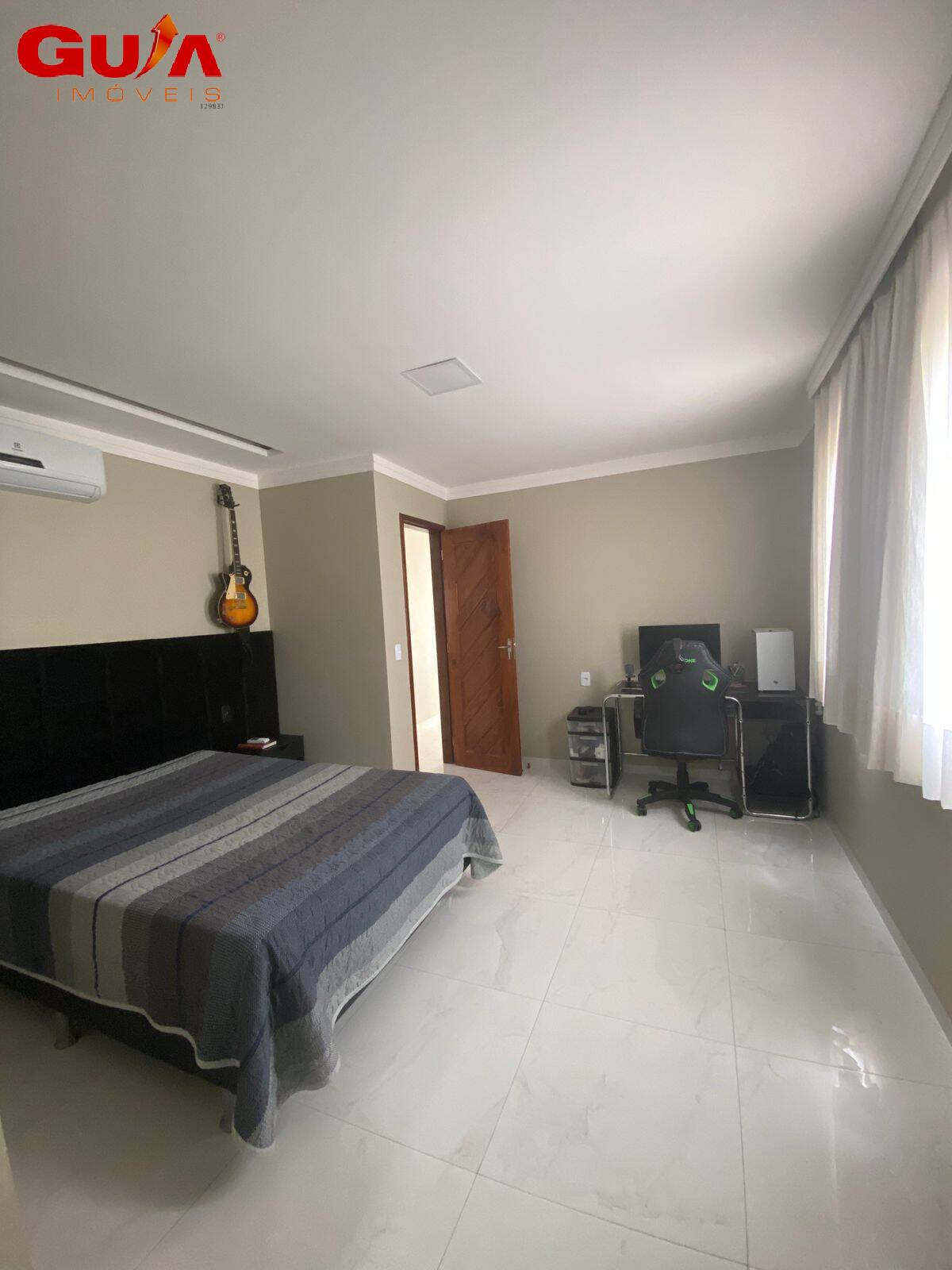 Casa de Condomínio à venda com 4 quartos, 227m² - Foto 24