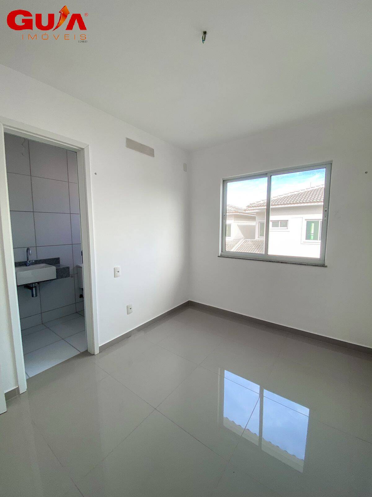 Casa à venda com 3 quartos, 117m² - Foto 8