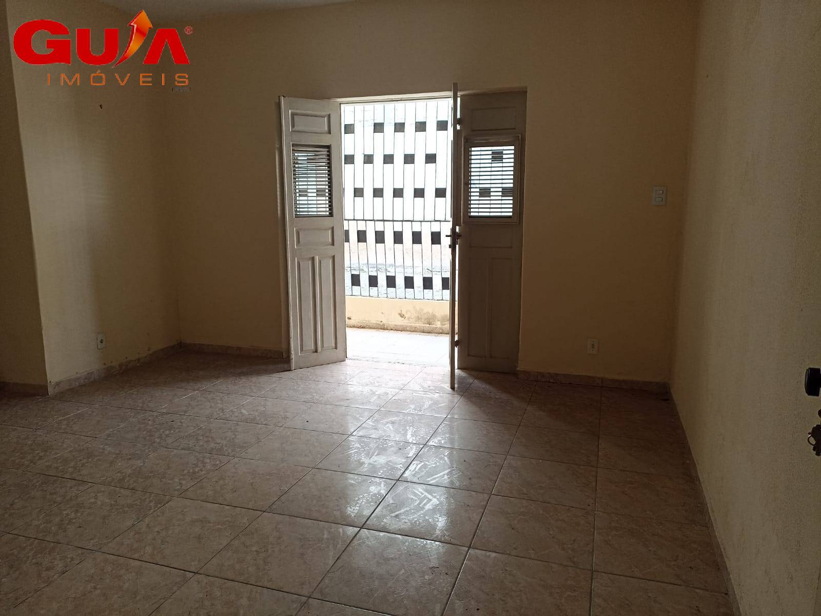 Apartamento à venda com 3 quartos, 55m² - Foto 2