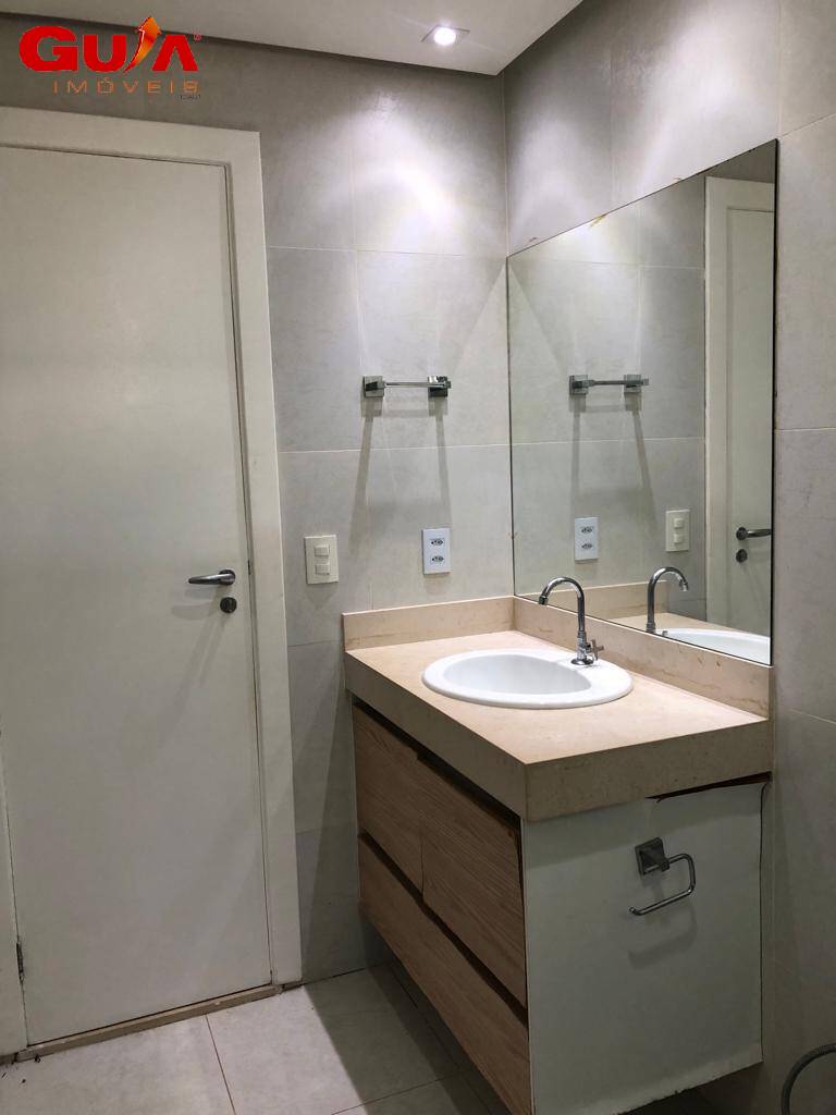 Casa de Condomínio para alugar com 4 quartos, 400m² - Foto 15