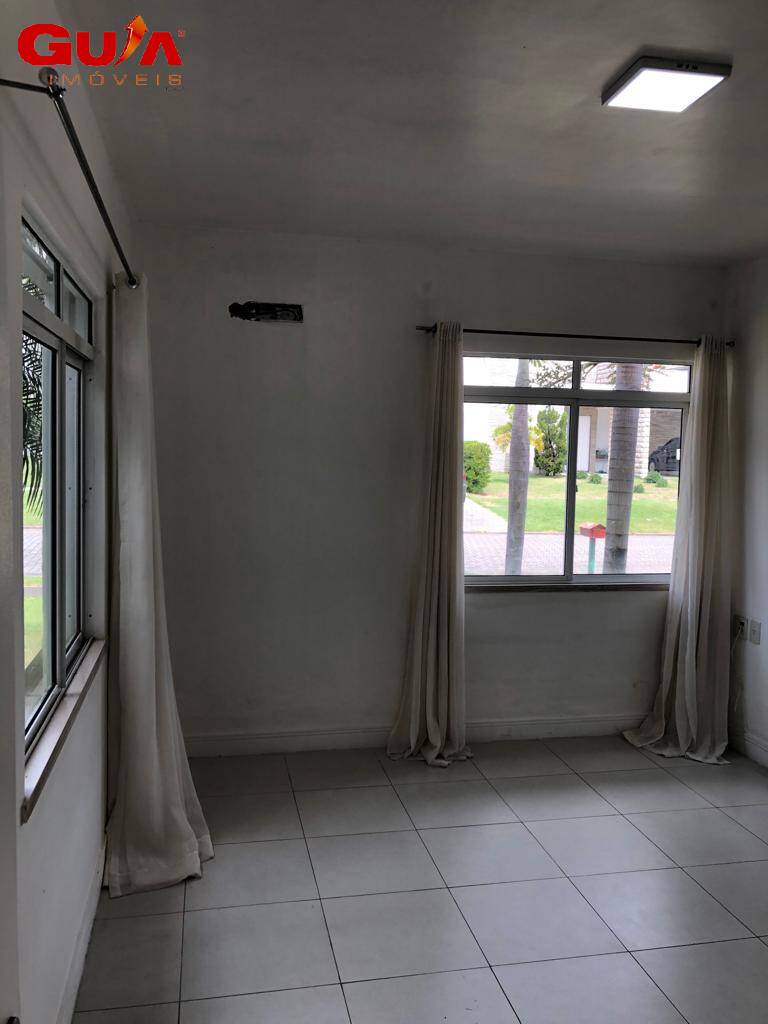 Casa de Condomínio para alugar com 4 quartos, 400m² - Foto 16