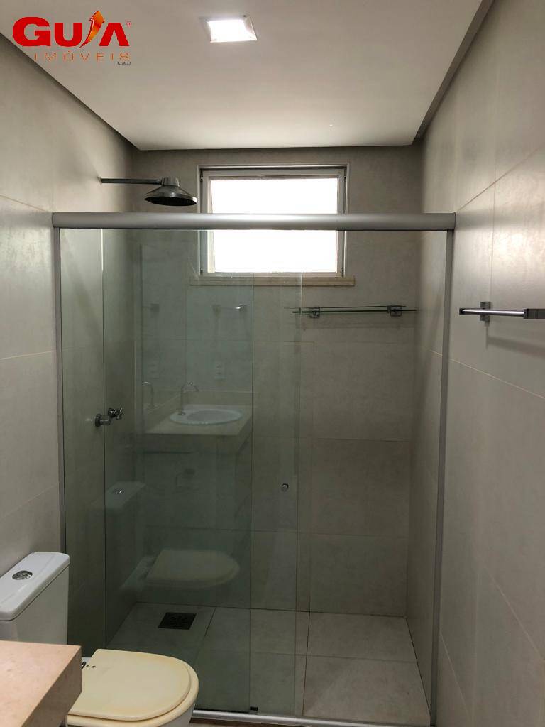 Casa de Condomínio para alugar com 4 quartos, 400m² - Foto 19