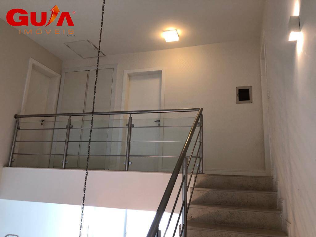 Casa de Condomínio para alugar com 4 quartos, 400m² - Foto 10