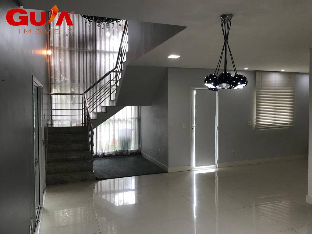 Casa de Condomínio à venda com 4 quartos, 200m² - Foto 5