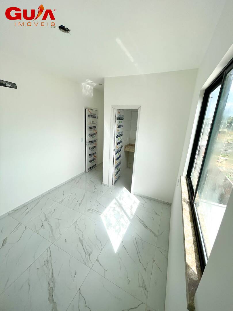 Casa à venda com 4 quartos, 133m² - Foto 13