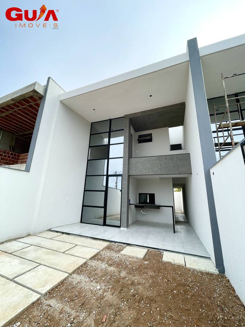 Casa à venda com 4 quartos, 133m² - Foto 2