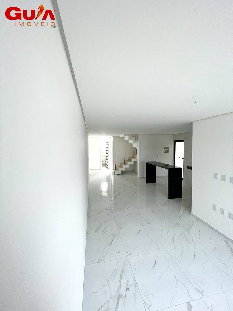 Casa à venda com 4 quartos, 133m² - Foto 5