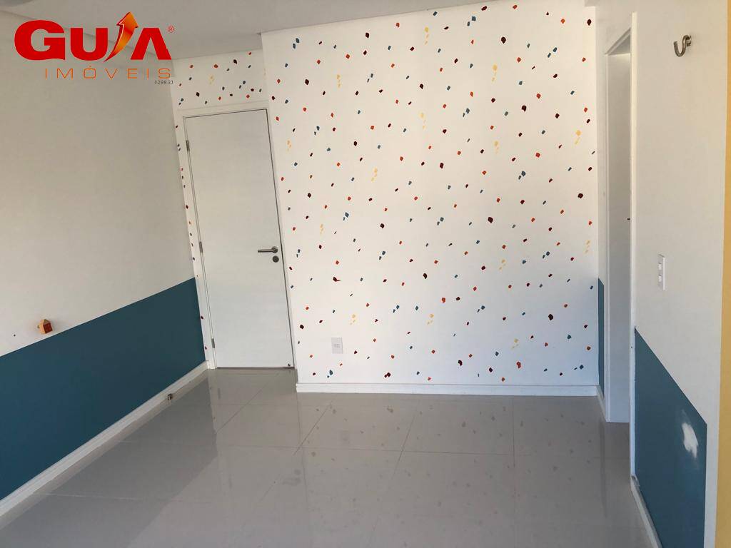 Casa de Condomínio para alugar com 5 quartos, 330m² - Foto 19