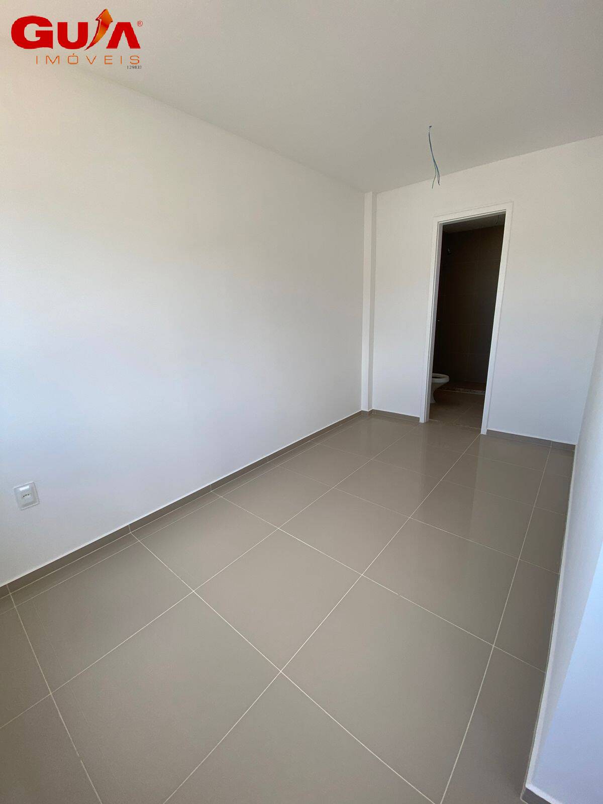 Casa de Condomínio à venda com 4 quartos, 215m² - Foto 11