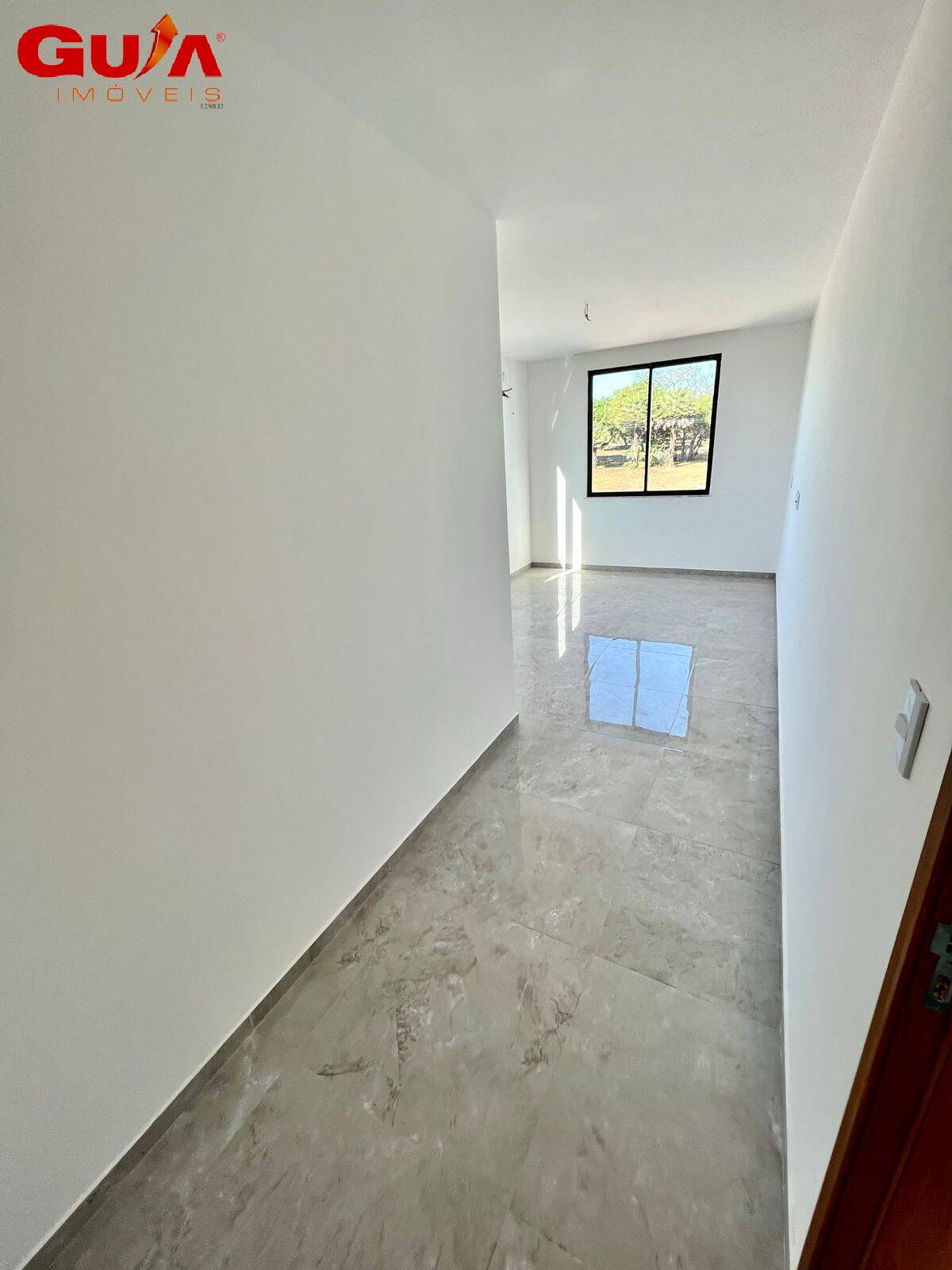 Casa de Condomínio à venda com 4 quartos, 236m² - Foto 6