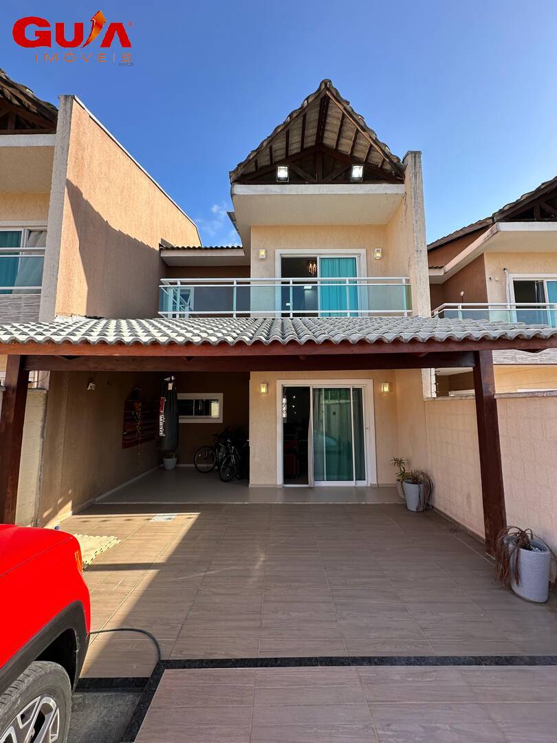 Casa de Condomínio à venda com 4 quartos, 140m² - Foto 1