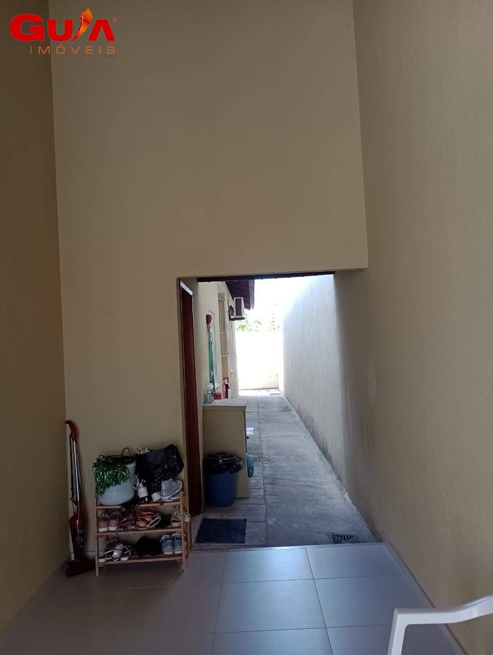 Casa à venda com 3 quartos, 80m² - Foto 16