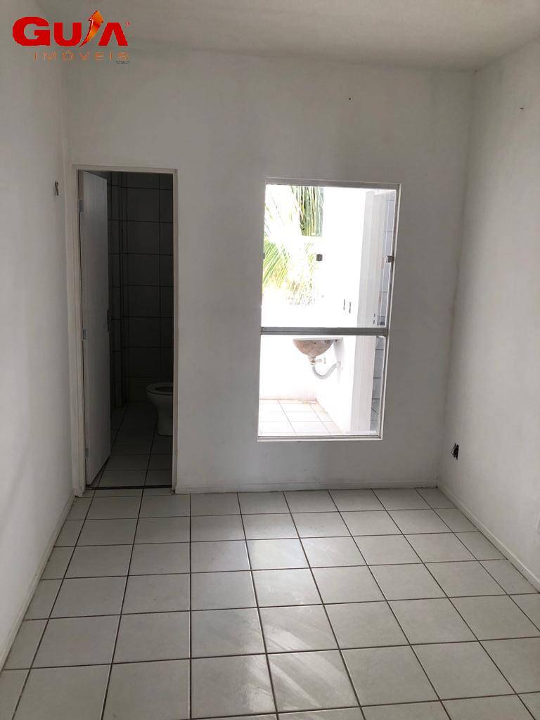 Casa para alugar com 2 quartos, 80m² - Foto 10