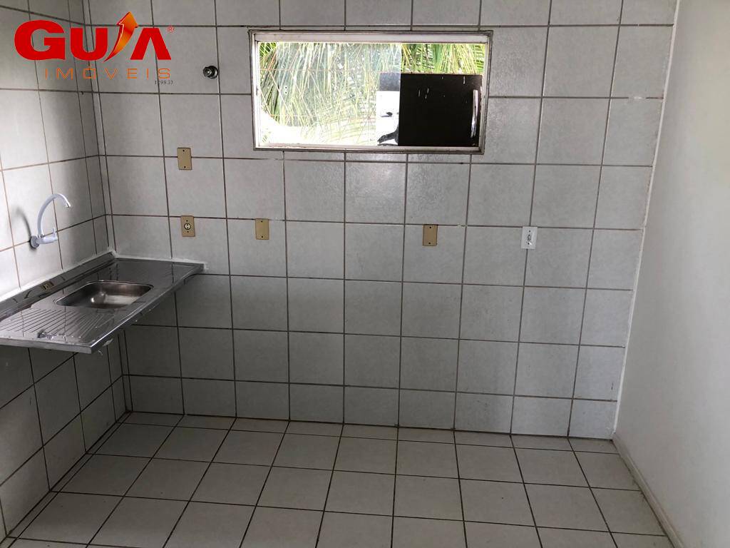 Casa para alugar com 2 quartos, 80m² - Foto 3